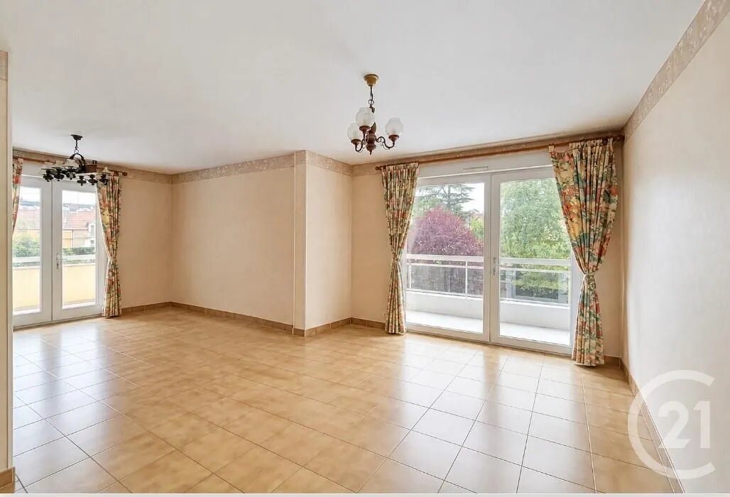 Appartement à vendre, 74m², Rambouillet