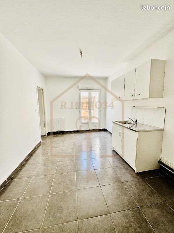 Appartement à louer, 29m², Florensac