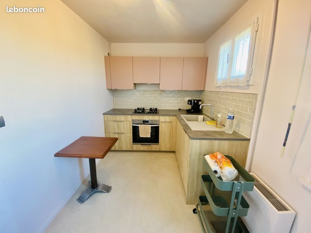 Appartement à louer, 47m², Toulon