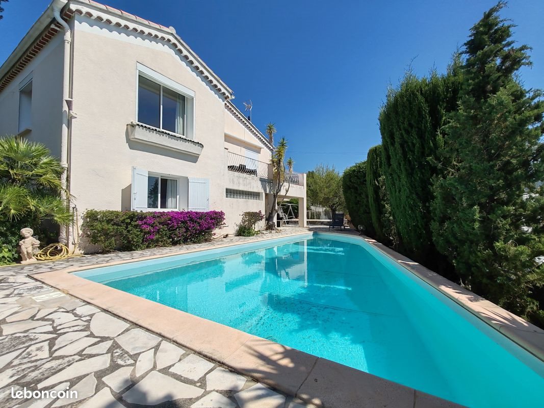 Maison à vendre, 153m², Toulon