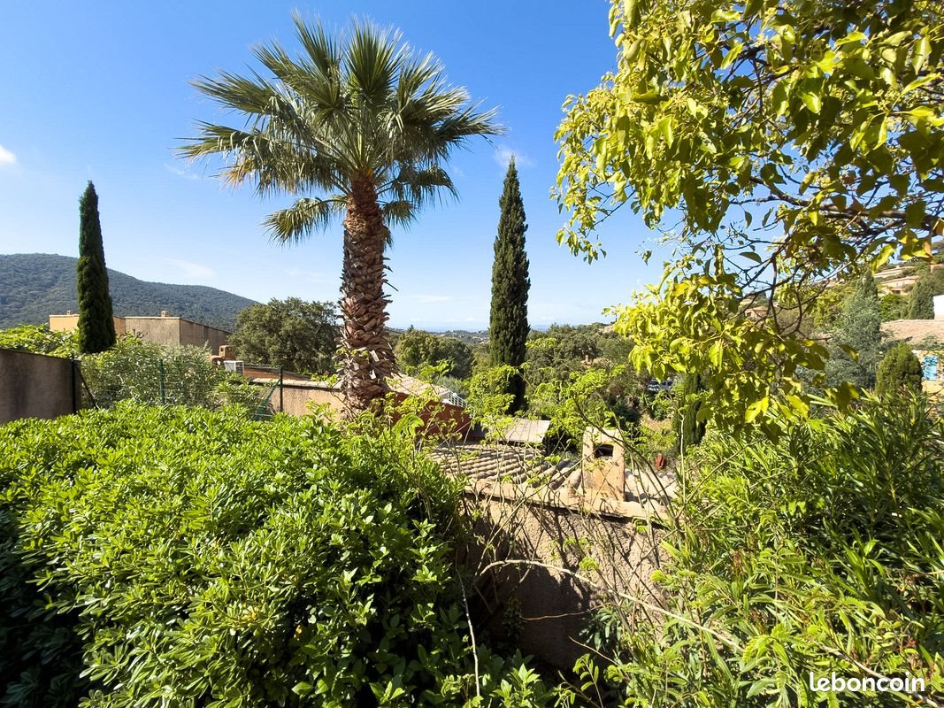 Maison à vendre, 70m², La Londe-les-Maures