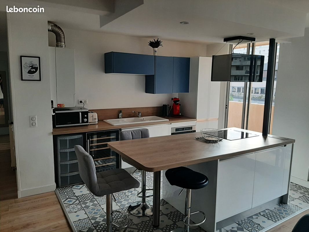Appartement à louer, 66m², Toulon