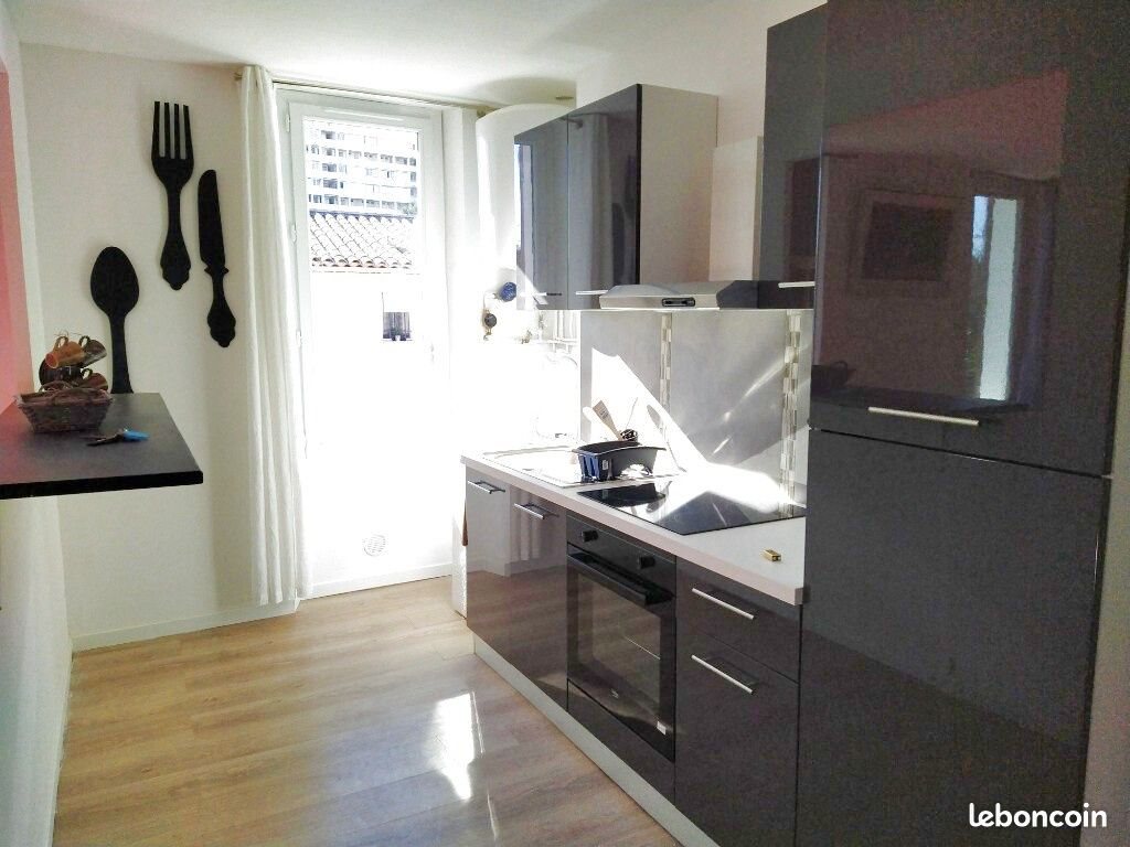 Appartement à louer, 41m², Toulon