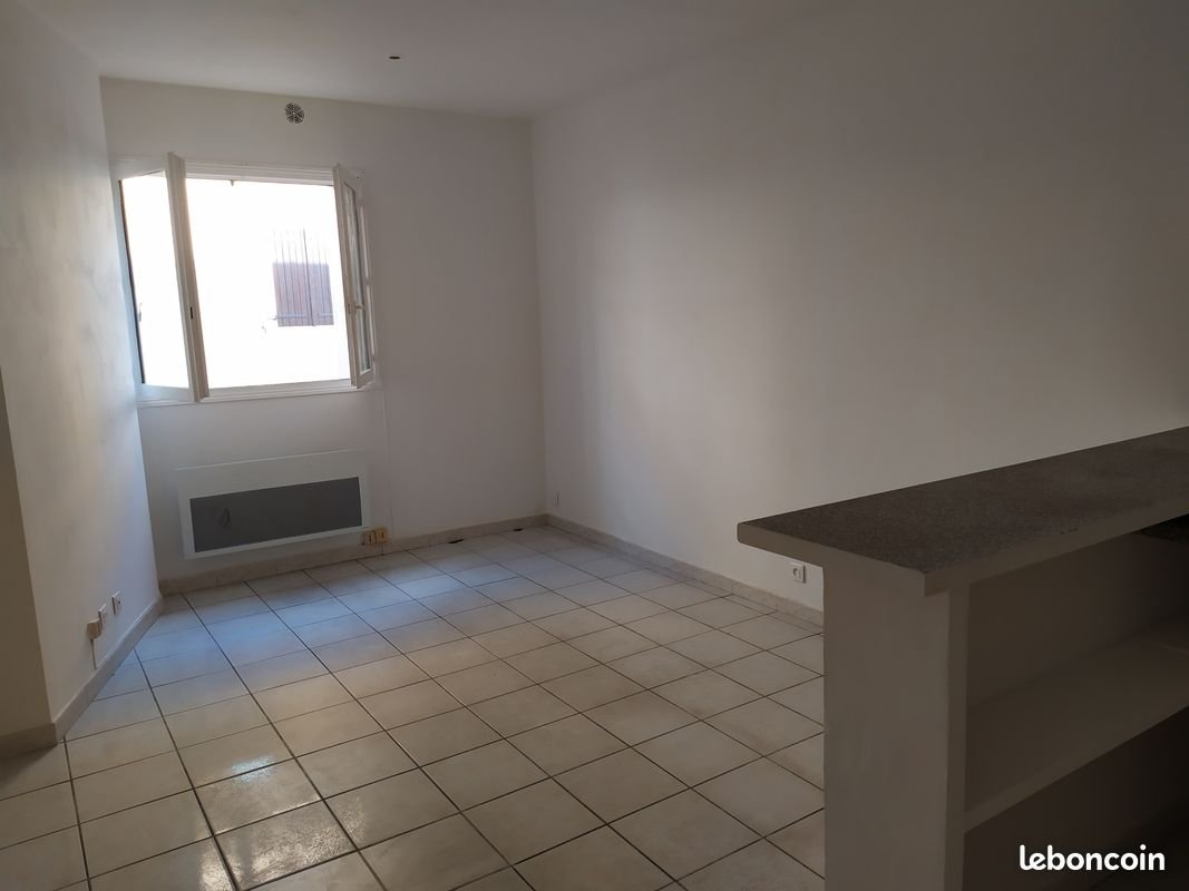 Appartement à louer, 23m², La Londe-les-Maures