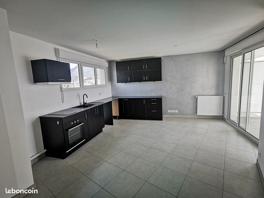 Appartement à louer, 44m², Toulon