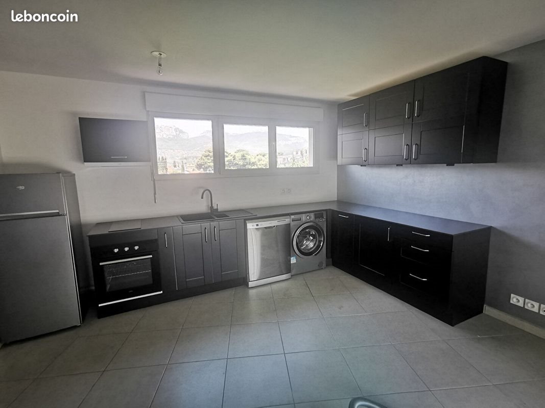 Appartement à louer, 44m², Toulon