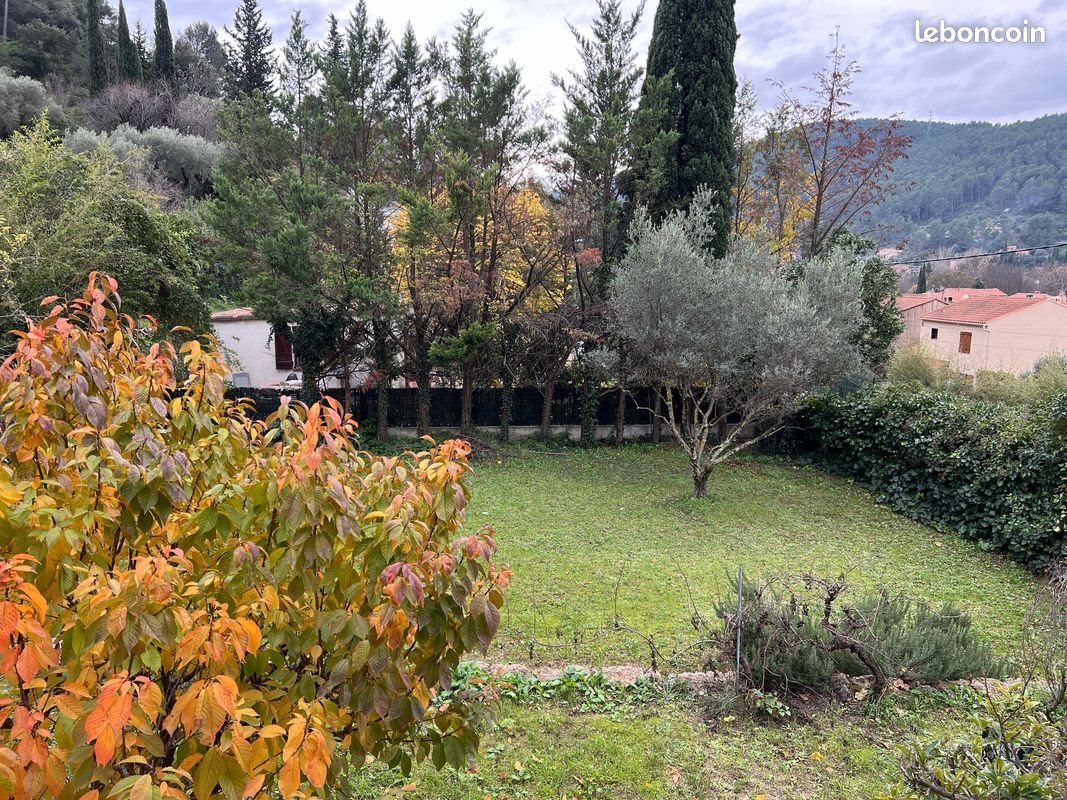 Maison à vendre, 140m², Solliès-Toucas