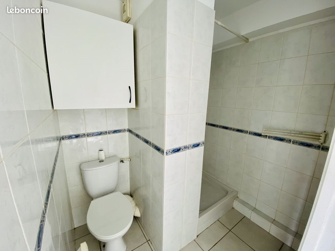 Appartement à louer, 24m², Pierrefeu-du-Var