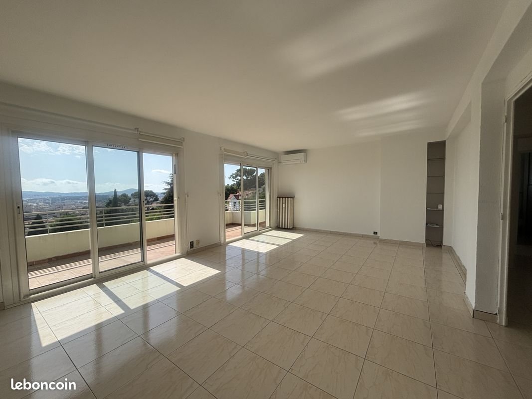 Appartement à louer, 87m², Toulon