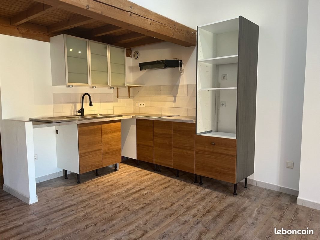 Appartement à louer, 57m², Cuers
