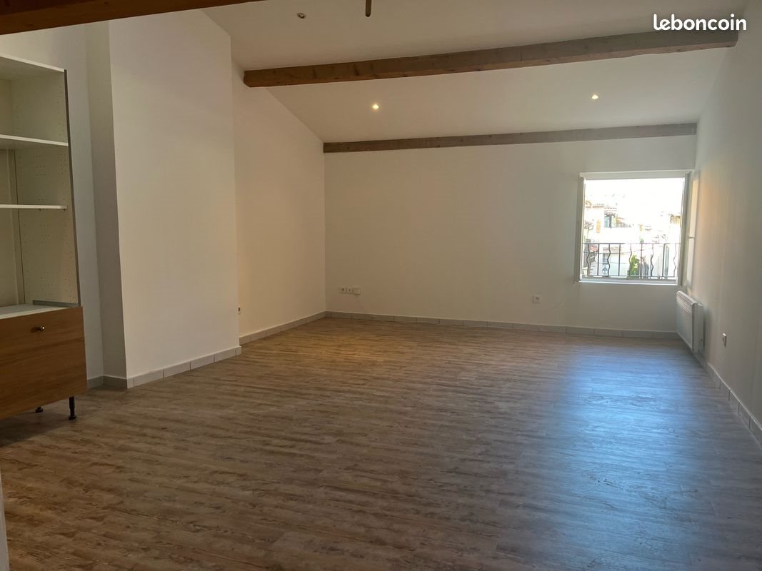 Appartement à louer, 57m², Cuers