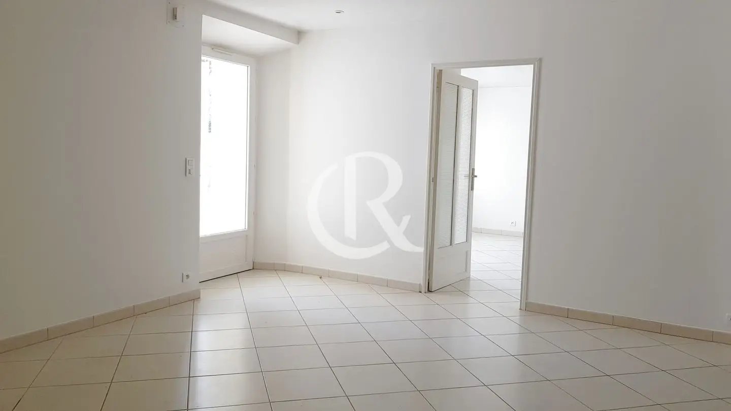 Appartement à louer, 68m², Hyères