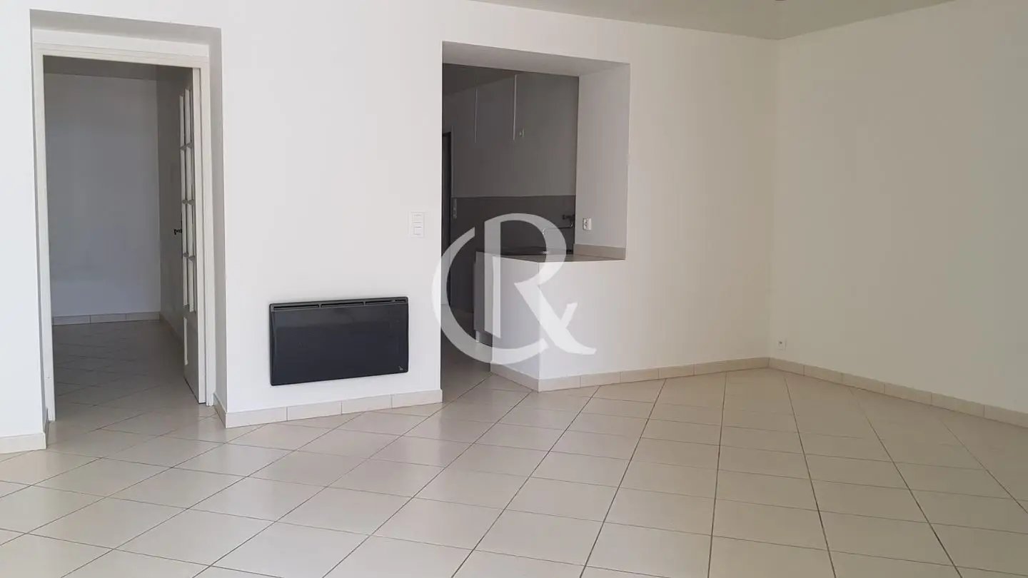 Appartement à louer, 68m², Hyères
