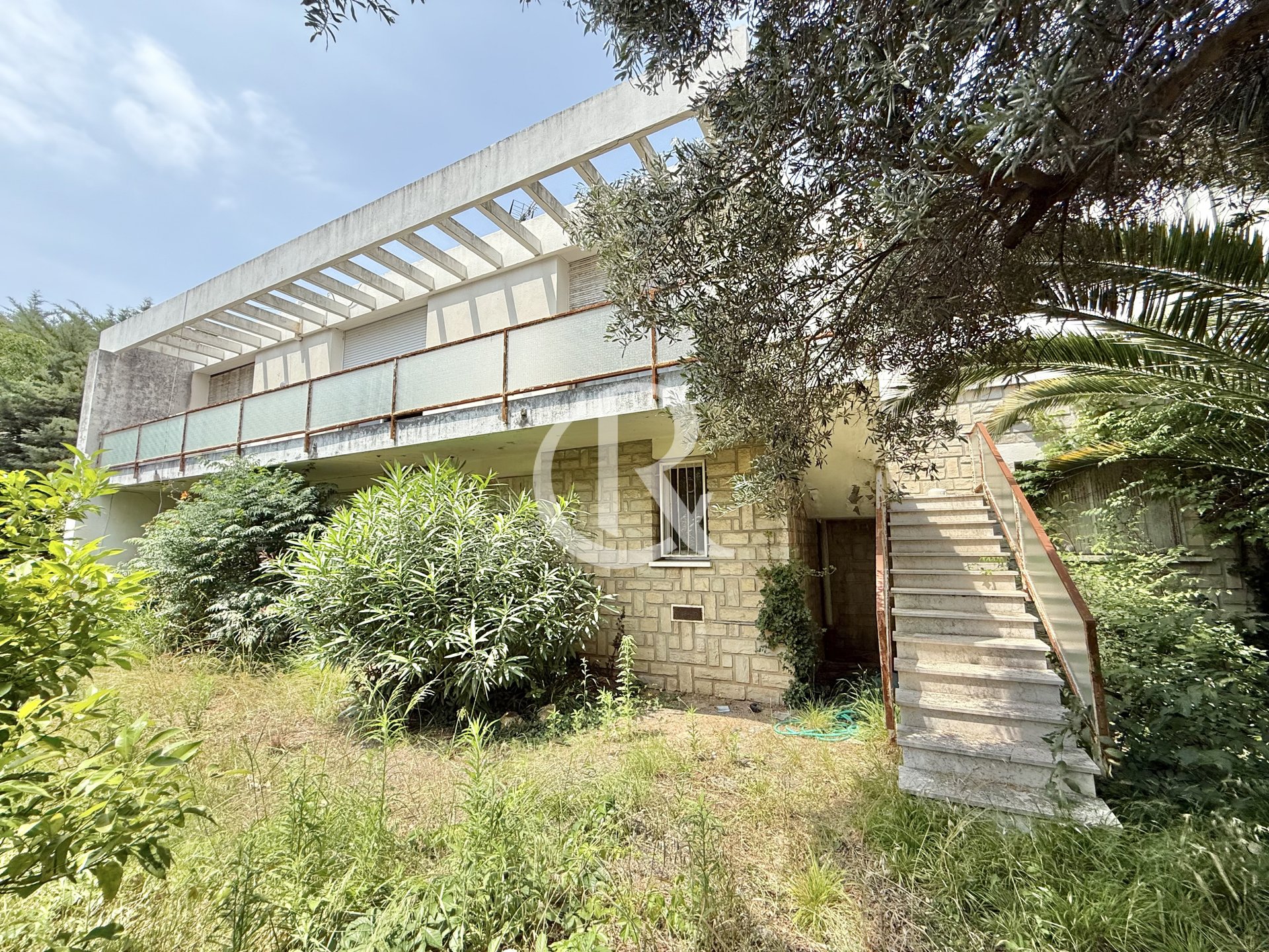 Maison à vendre, 383m², Hyères
