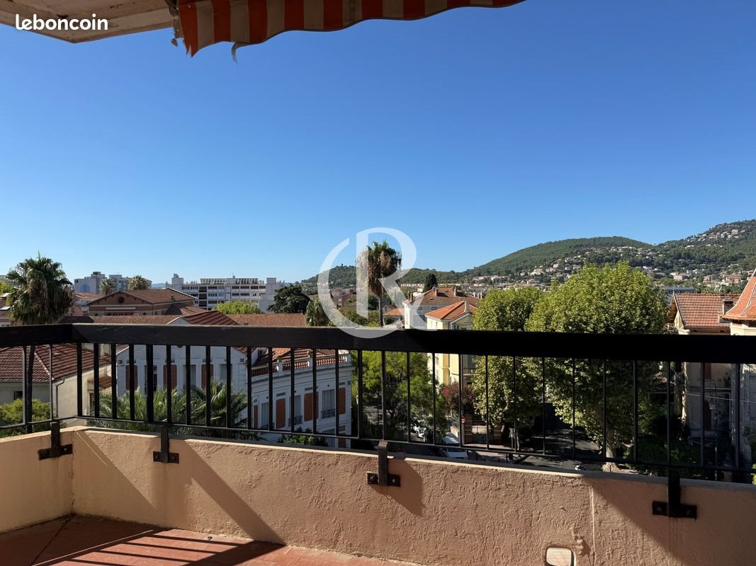 Appartement à vendre, 73m², Hyères