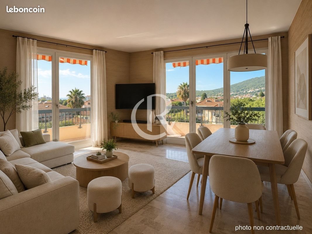 Appartement à vendre, 73m², Hyères