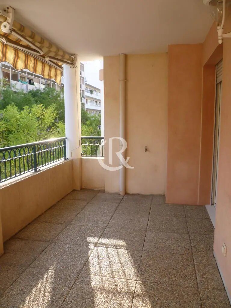 Appartement à louer, 73m², Hyères