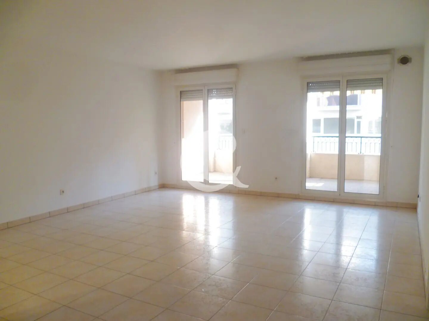 Appartement à louer, 73m², Hyères