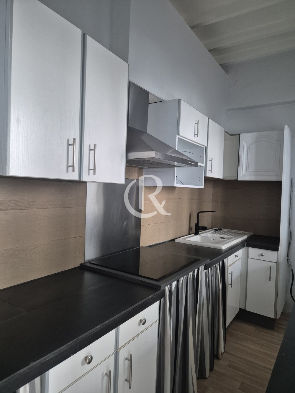 Appartement à louer, 55m², Hyères