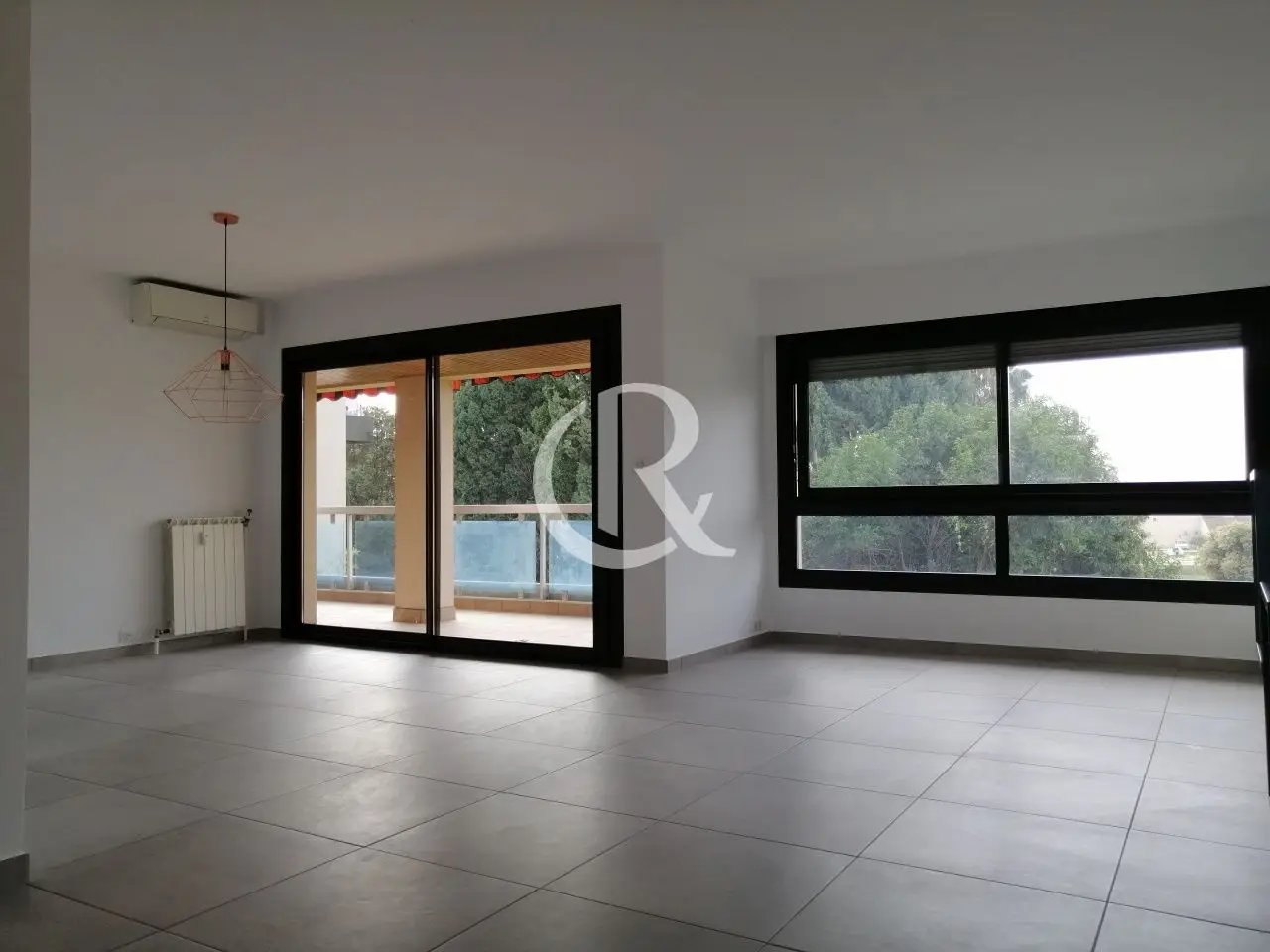 Appartement à louer, 84m², Hyères