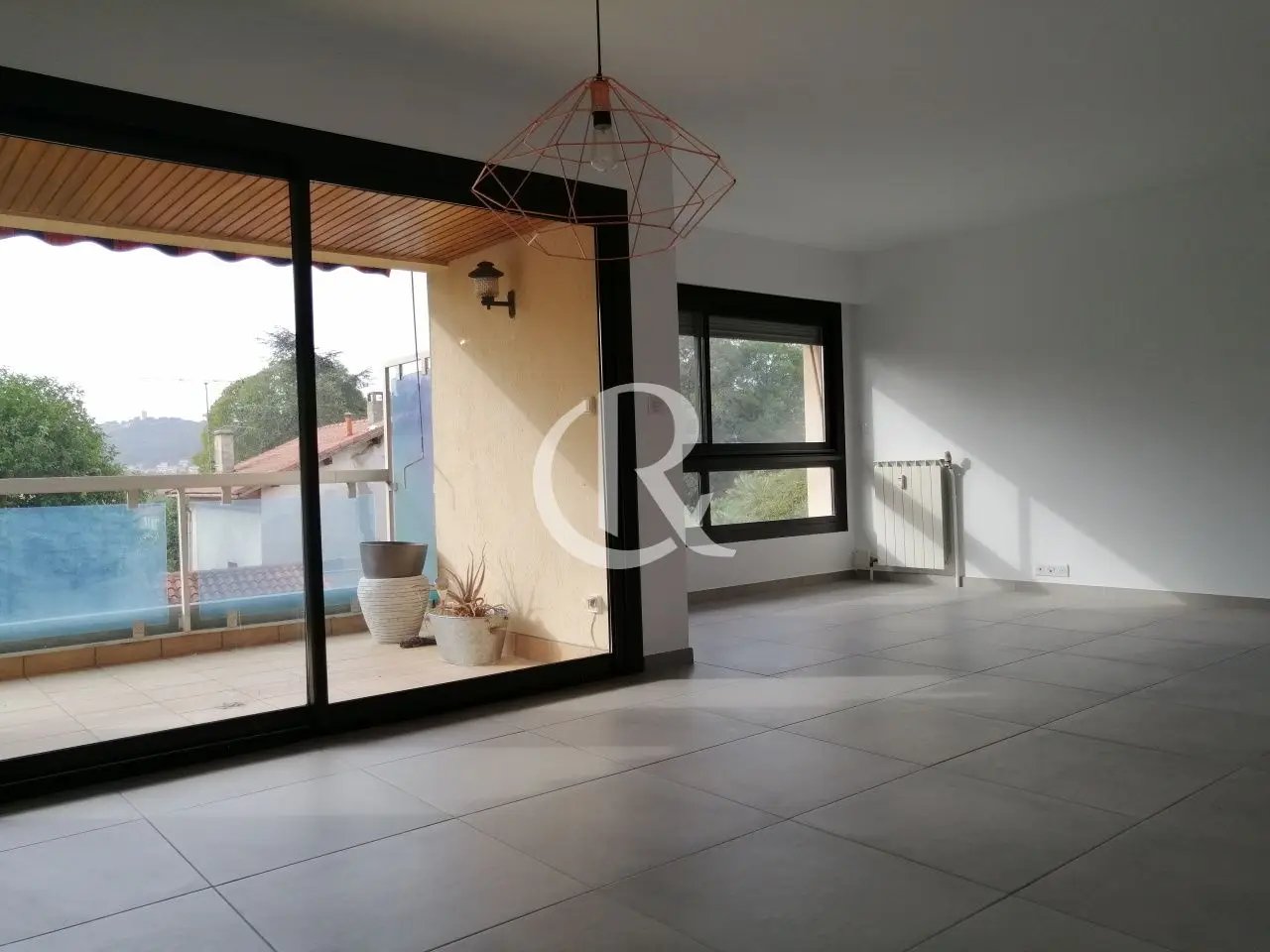 Appartement à louer, 84m², Hyères