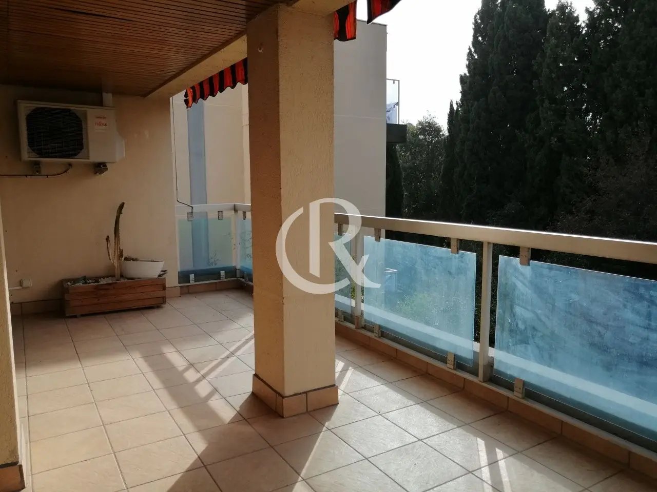 Appartement à louer, 84m², Hyères