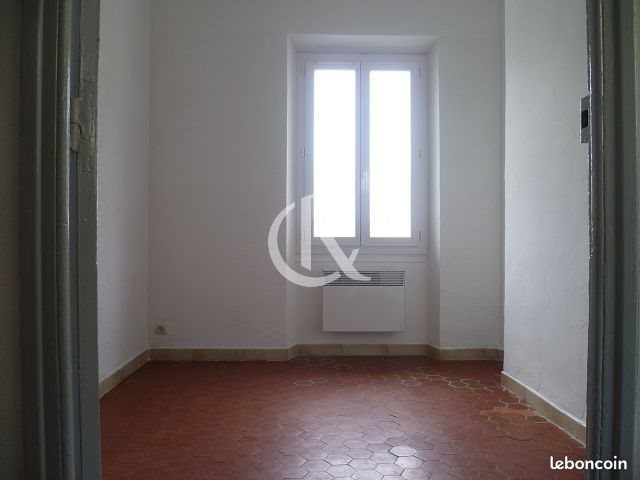 Appartement à louer, 34m², Hyères