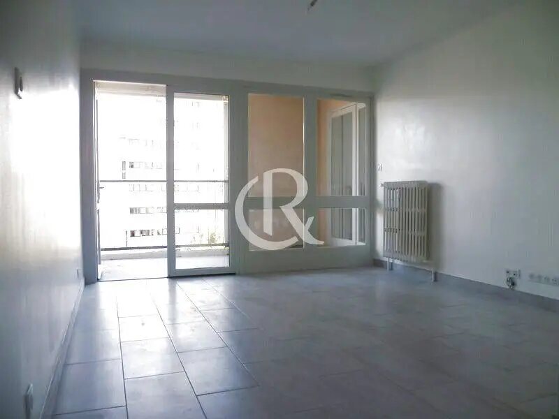Appartement à louer, 59m², Hyères