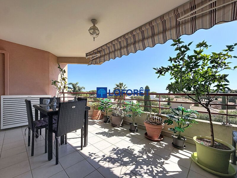 Appartement à vendre, 81m², Carqueiranne