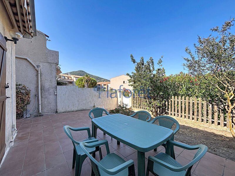 Maison à louer, 57m², Carqueiranne