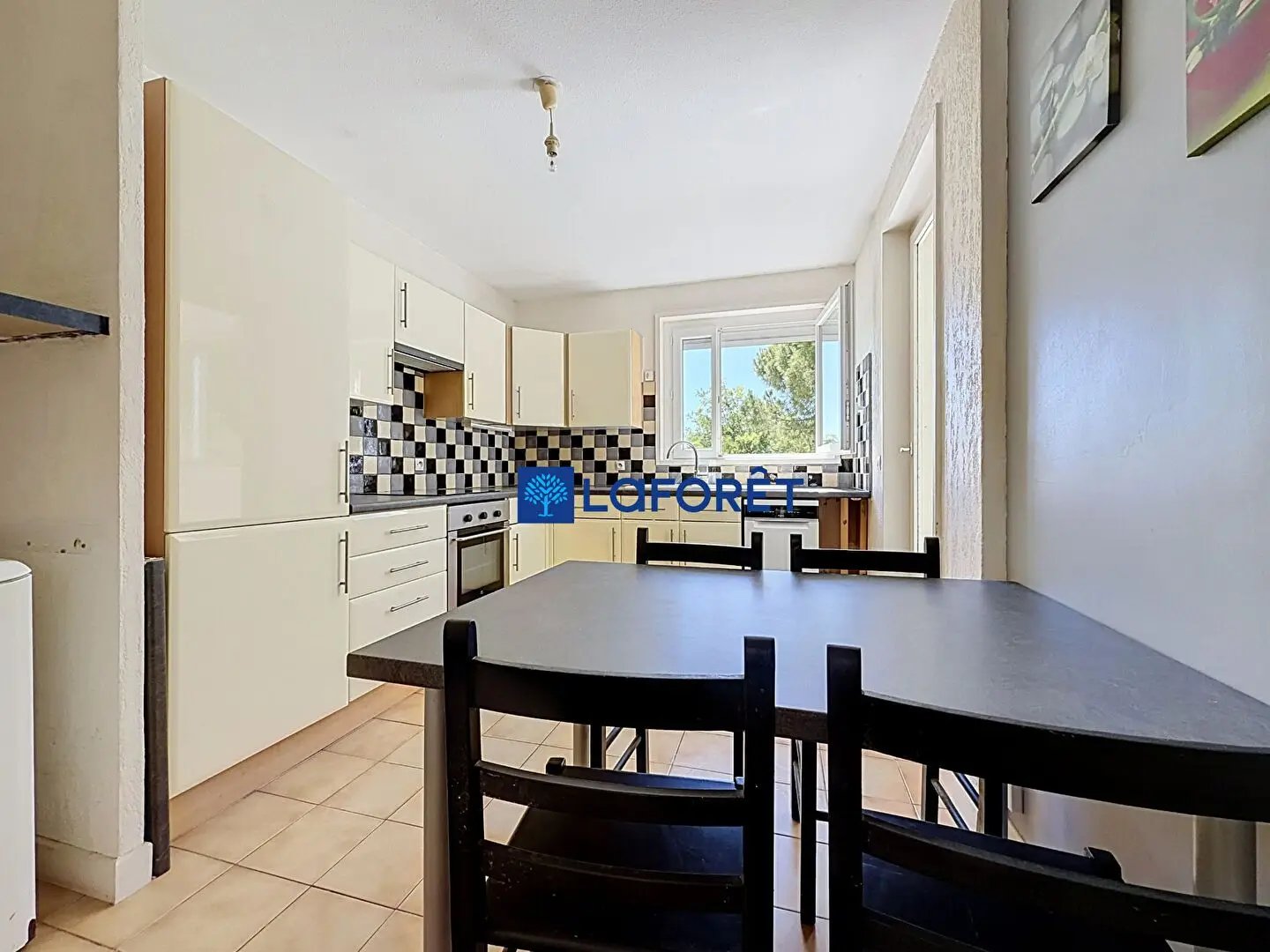 Appartement à vendre, 68m², Carqueiranne