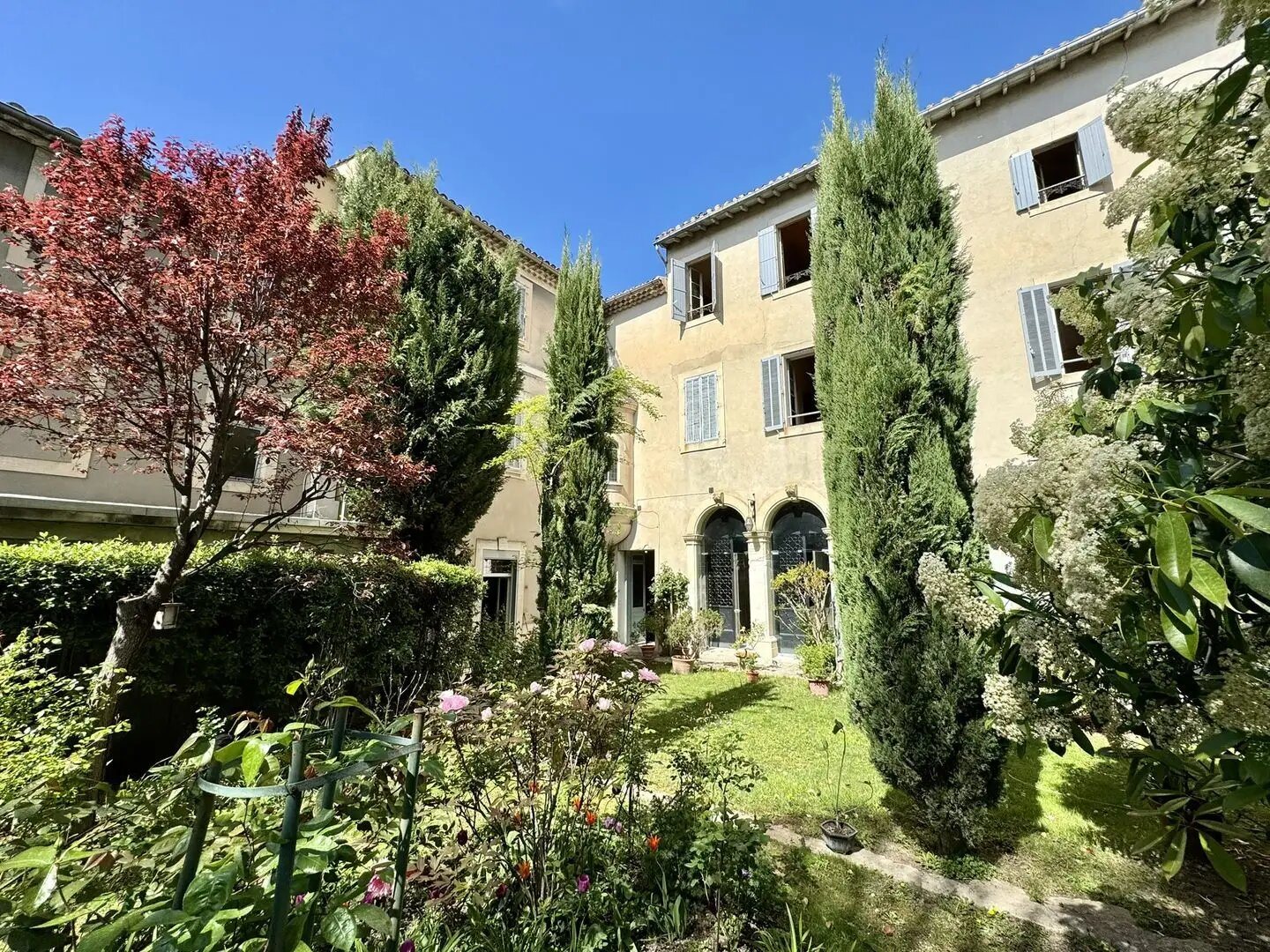 Maison à vendre, 600m², L'Isle-sur-la-Sorgue