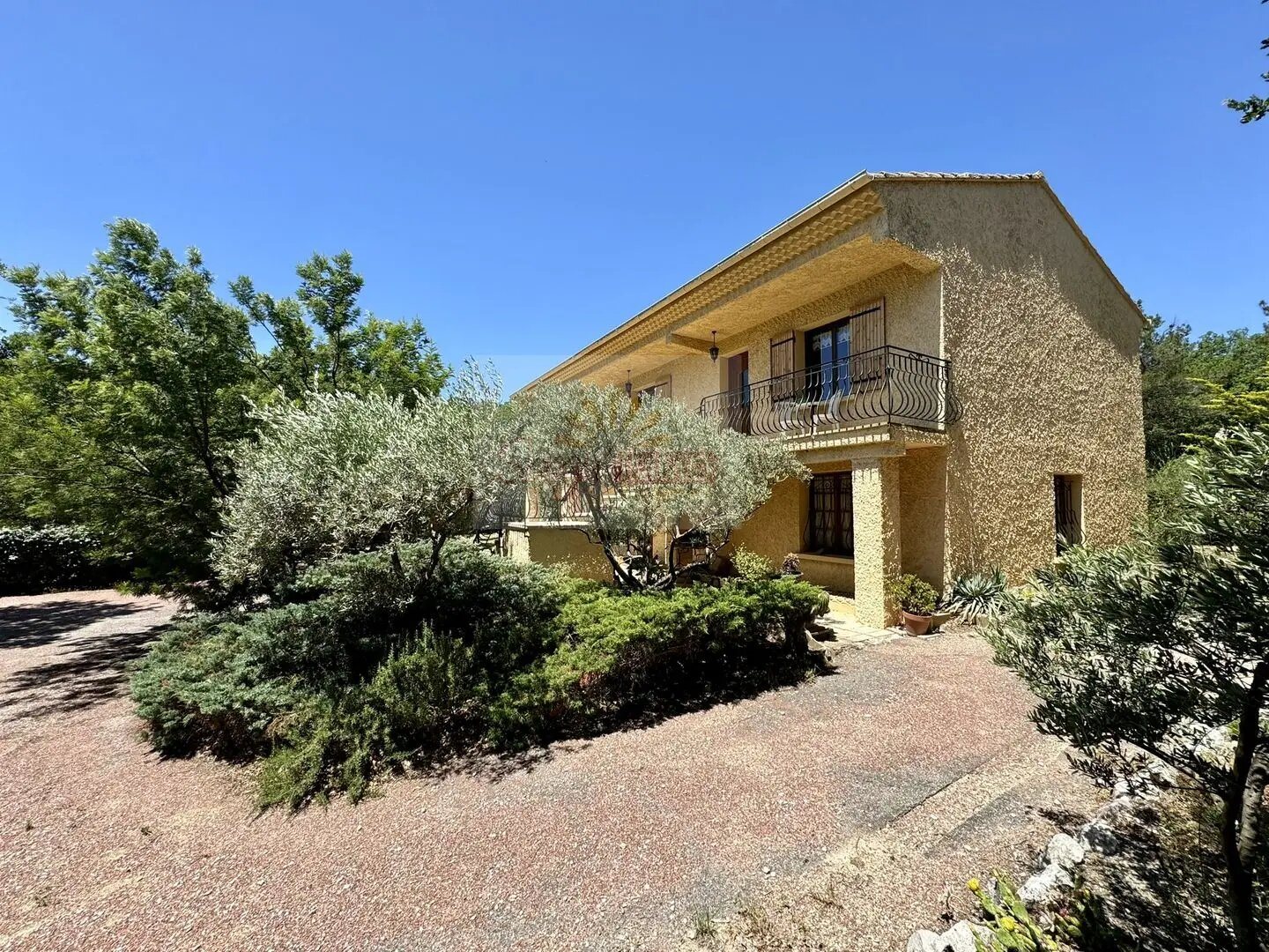 Maison à vendre, 100m², L'Isle-sur-la-Sorgue