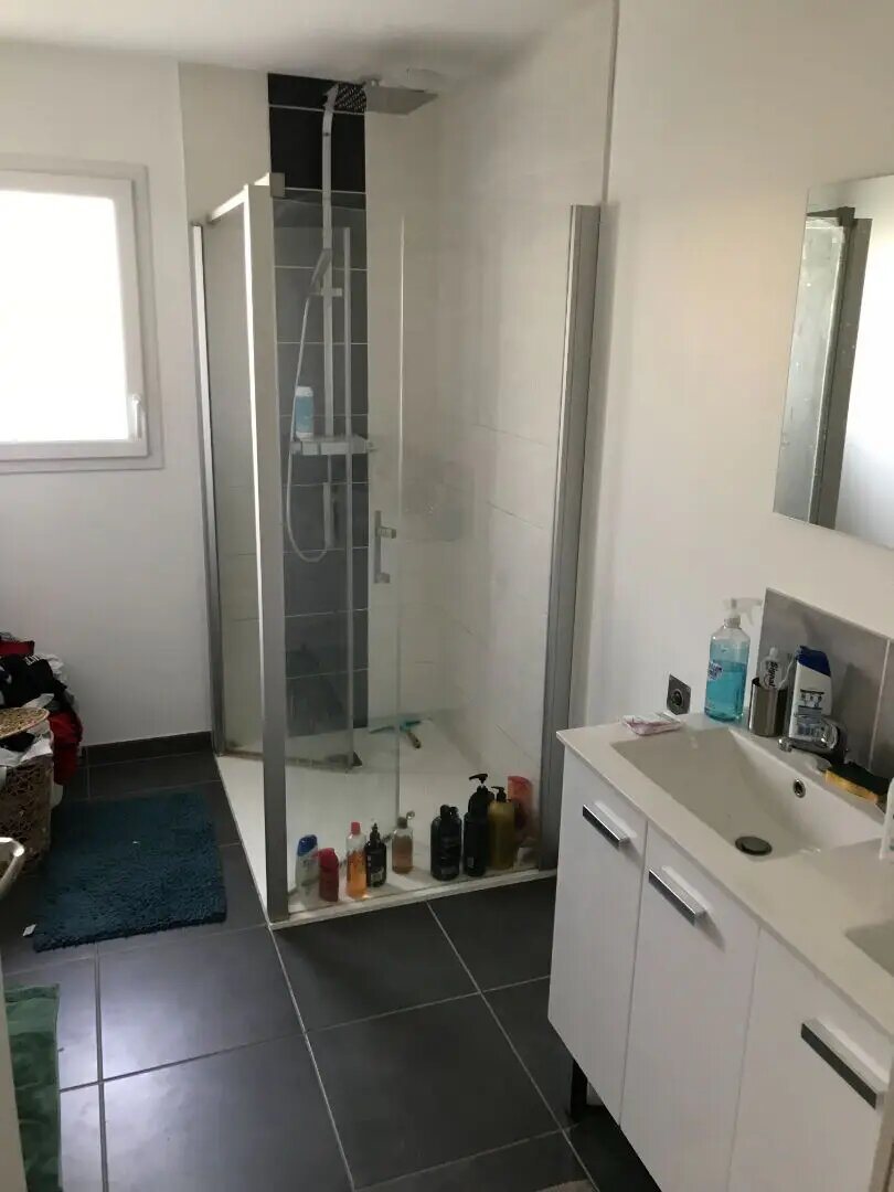 Maison à louer, 81m², Biard