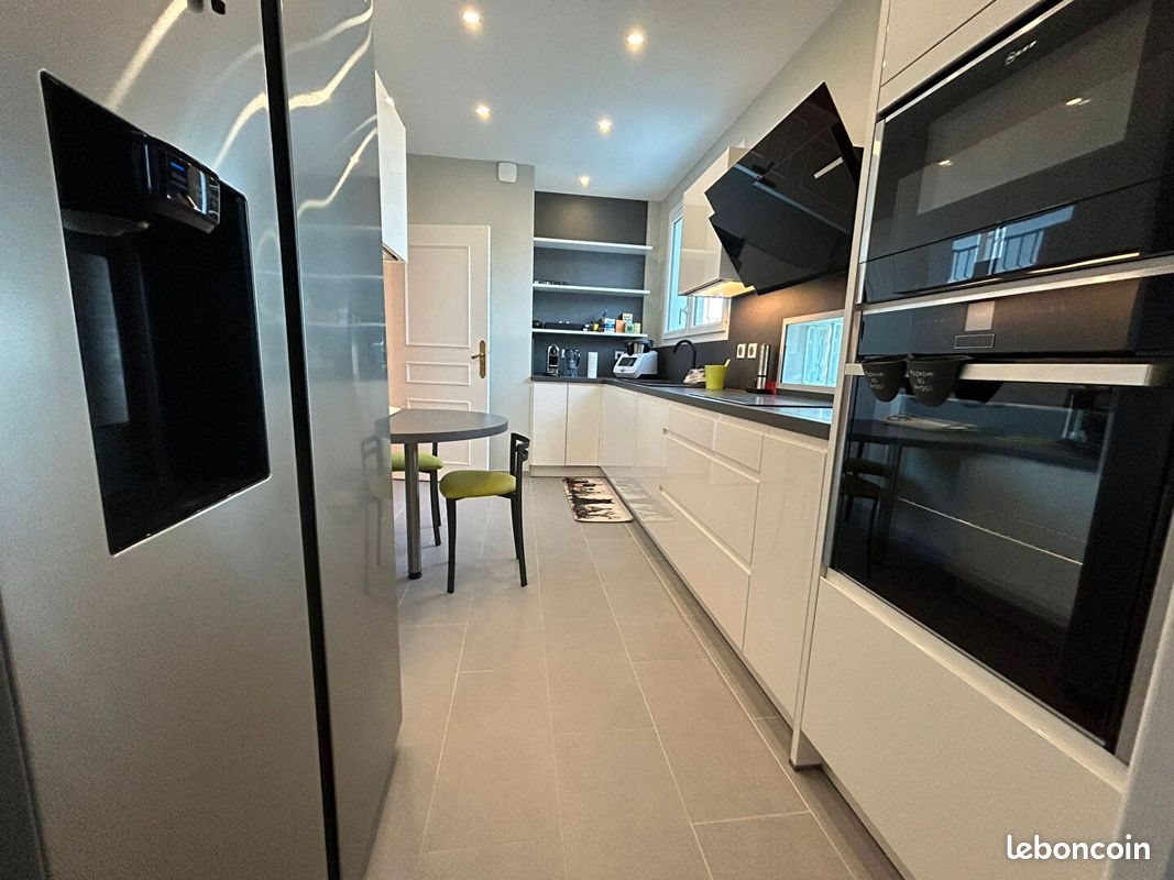 Appartement à louer, 142m², Poitiers