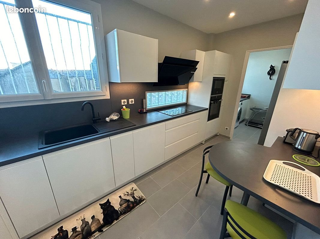 Appartement à louer, 142m², Poitiers