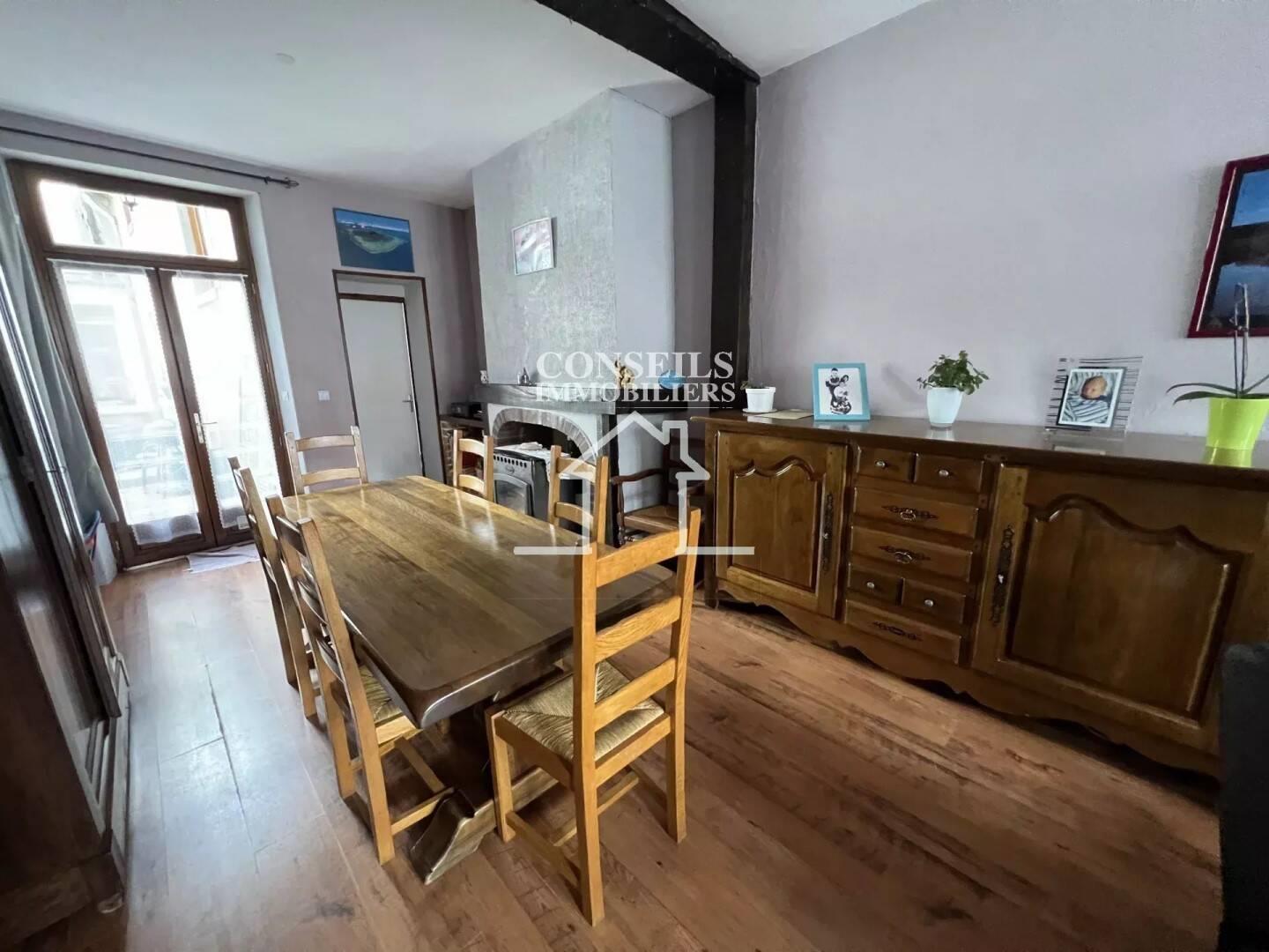 Maison à vendre, 115m², Saint-Julien-du-Sault