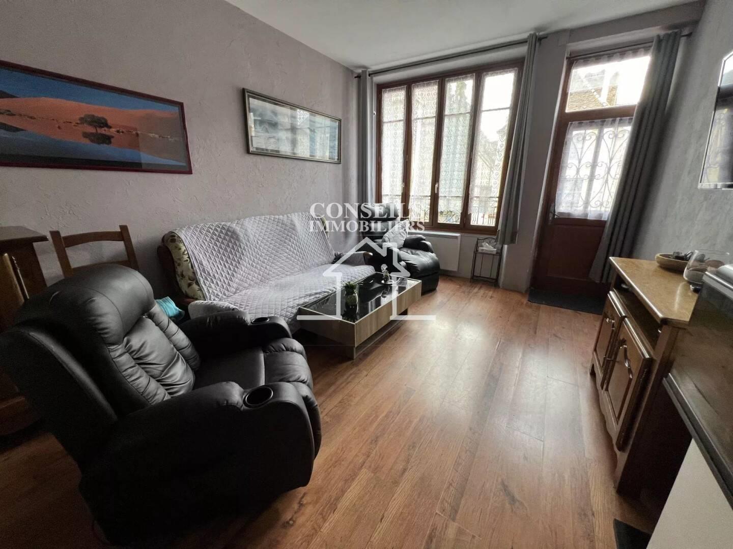 Maison à vendre, 115m², Saint-Julien-du-Sault