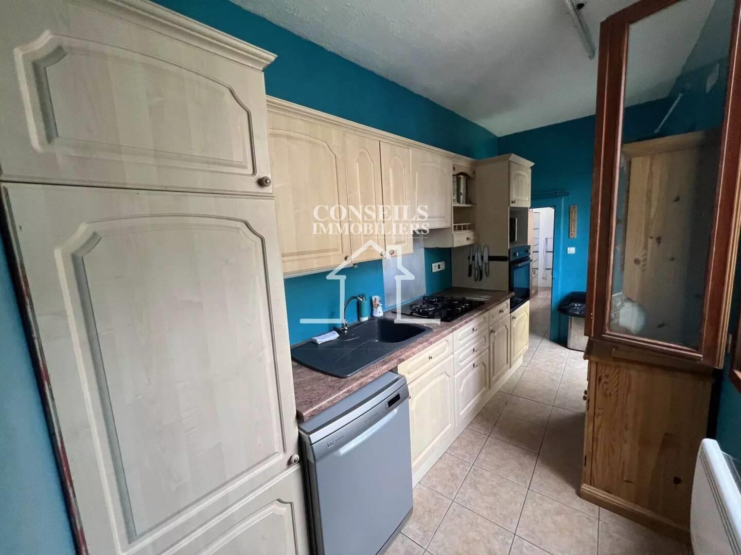 Maison à vendre, 115m², Saint-Julien-du-Sault