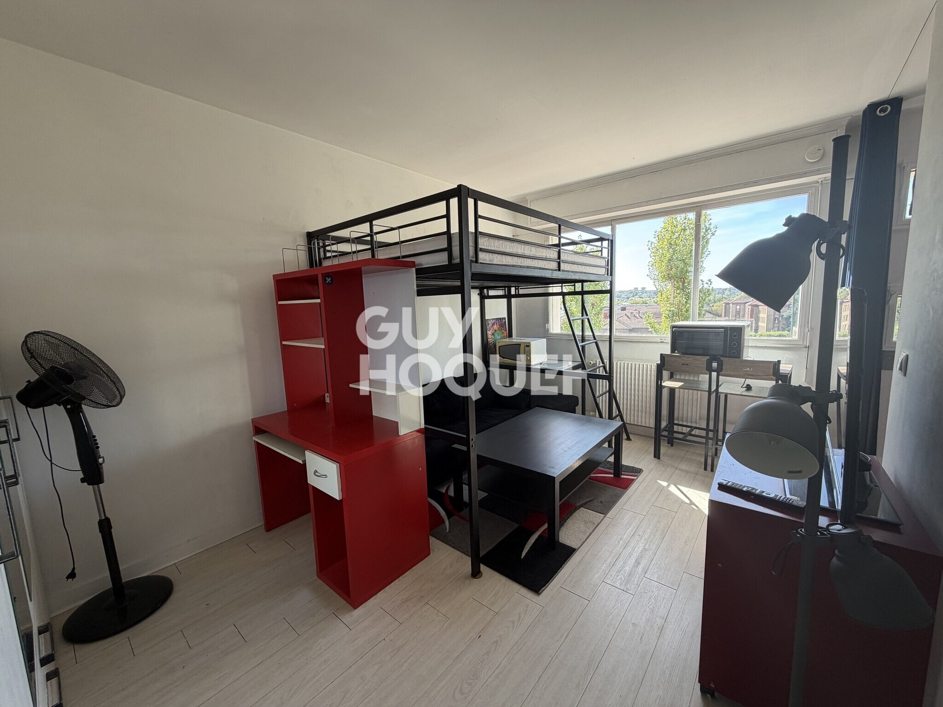 Appartement à louer, 22m², Garches