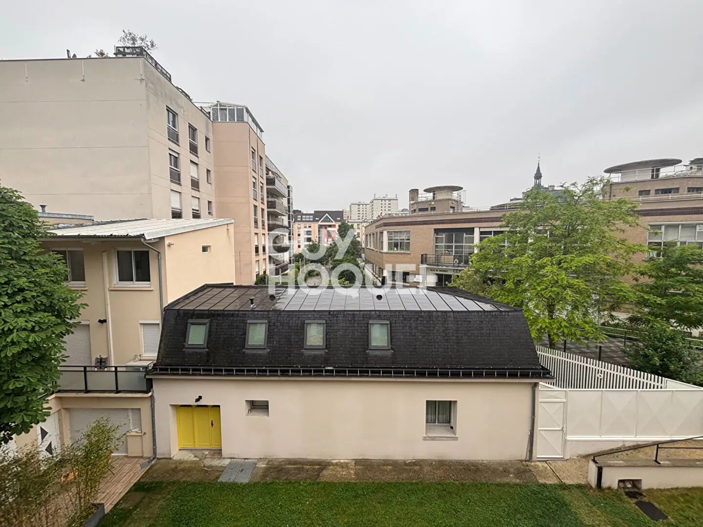 Appartement à louer, 32m², Suresnes