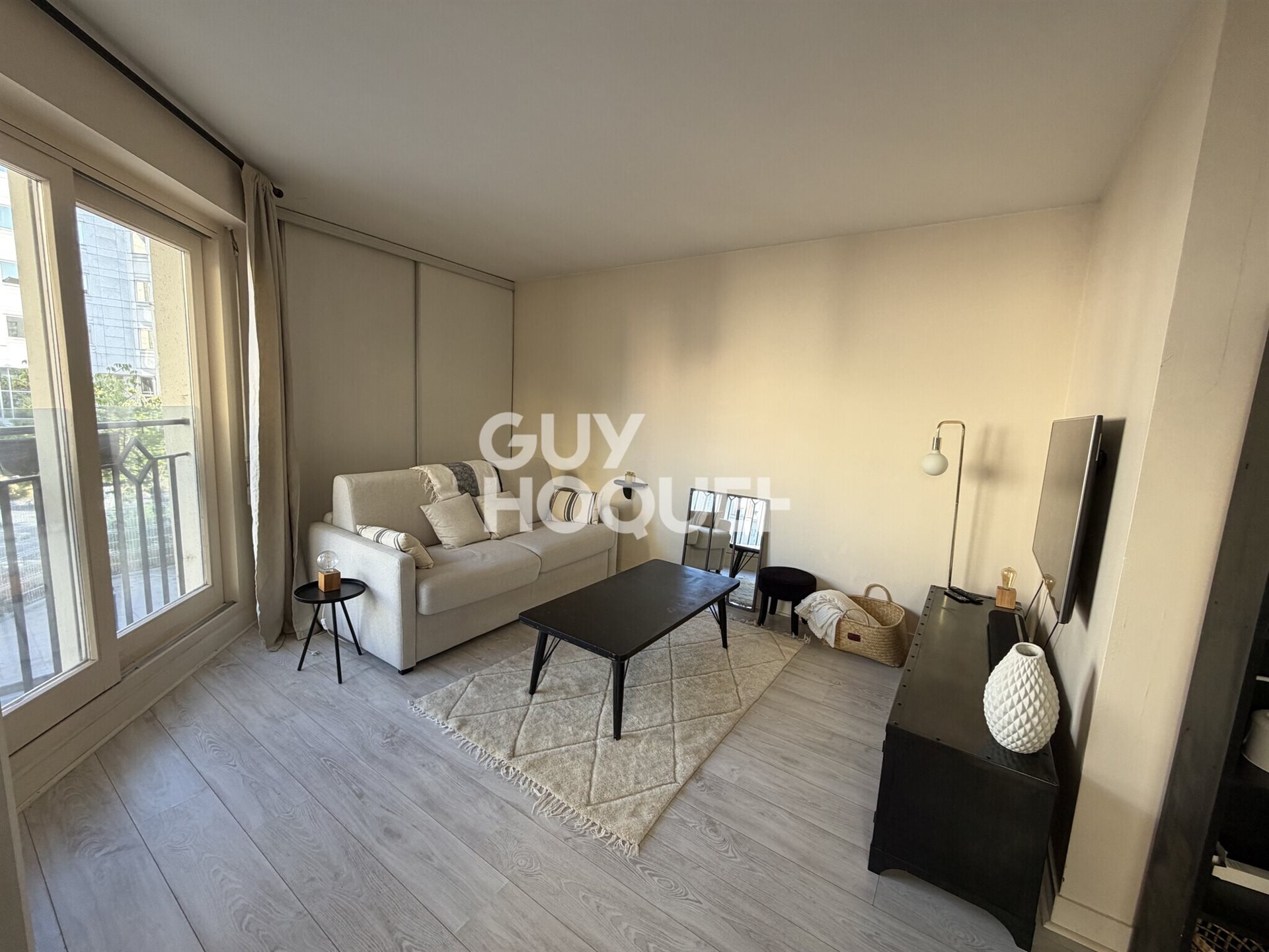 Appartement à louer, 27m², Puteaux