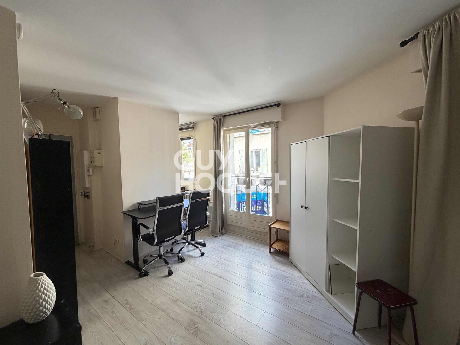 Appartement à louer, 27m², Puteaux