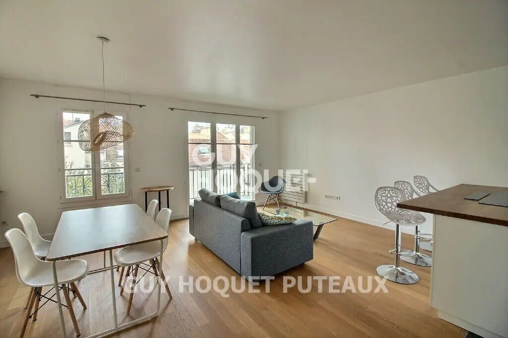 Appartement à louer, 70m², Puteaux