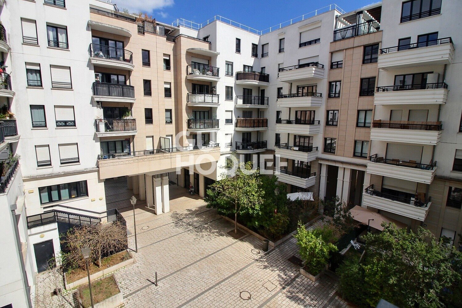 Appartement à louer, 39m², Suresnes