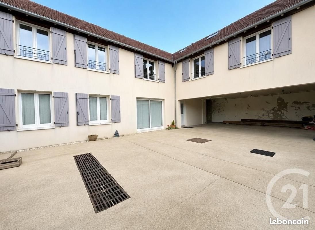 Appartement à vendre, 170m², Mériel