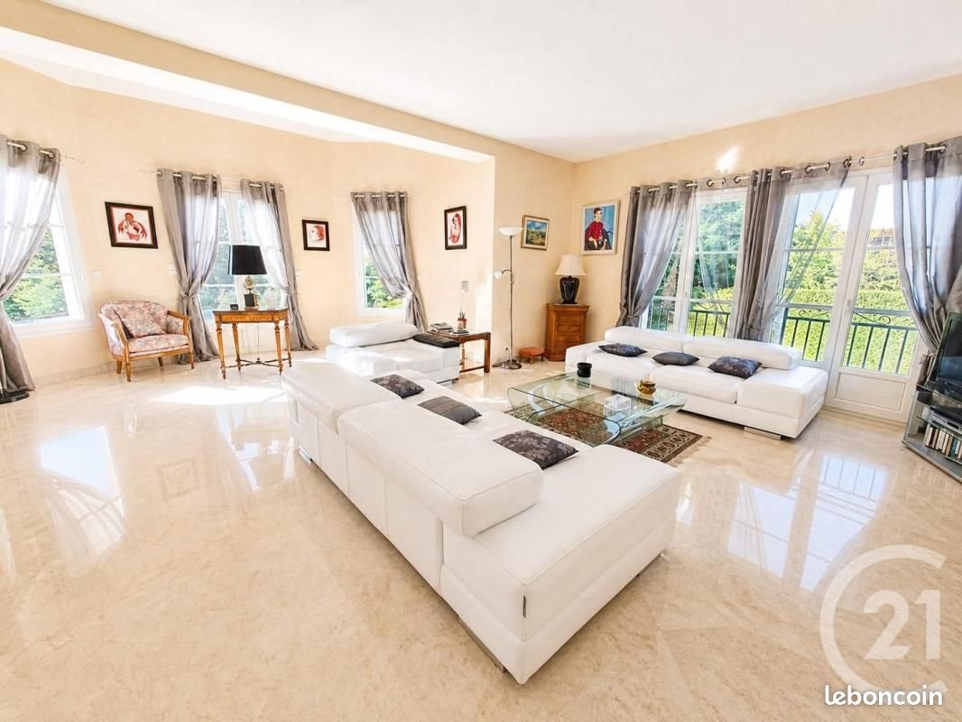 Maison à vendre, 259m², Nesles-la-Vallée