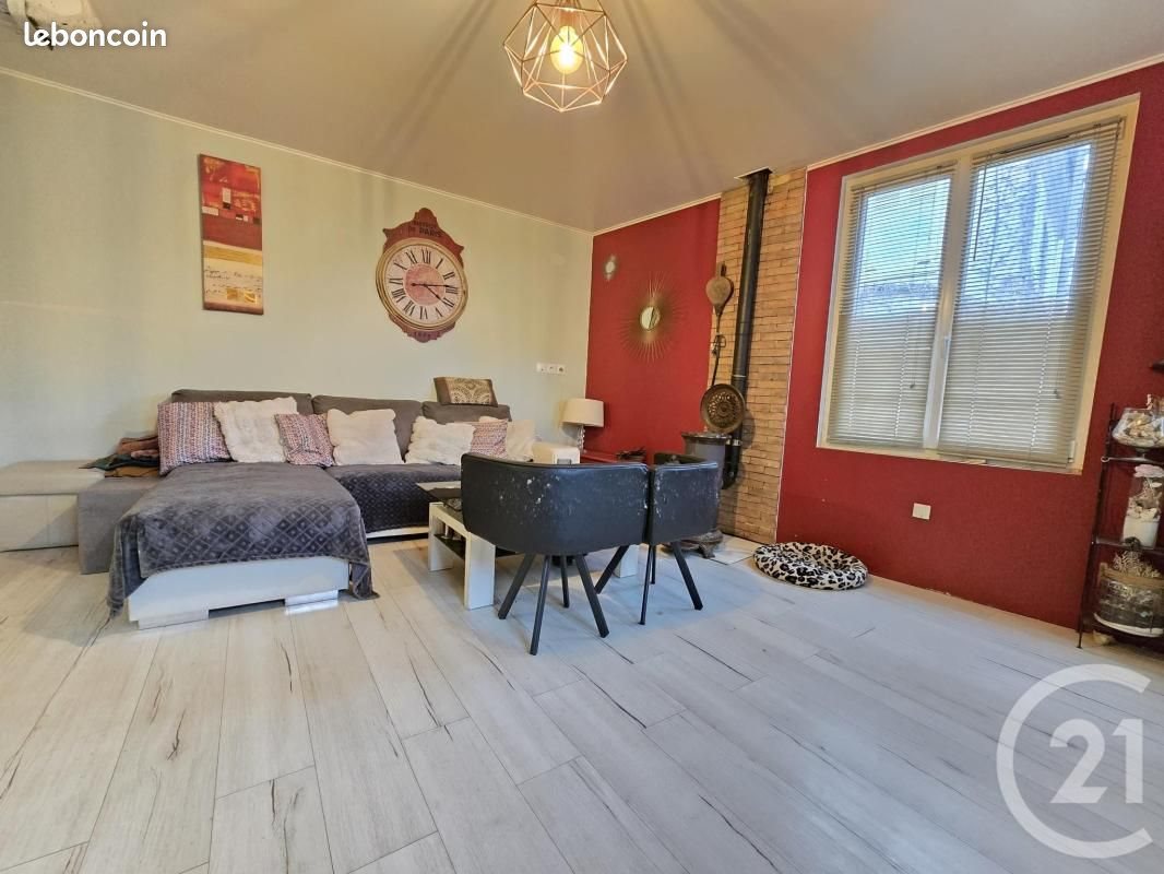 Maison à vendre, 98m², Hénonville