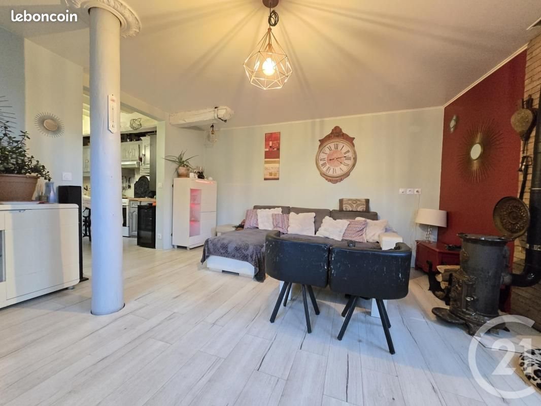 Maison à vendre, 98m², Hénonville