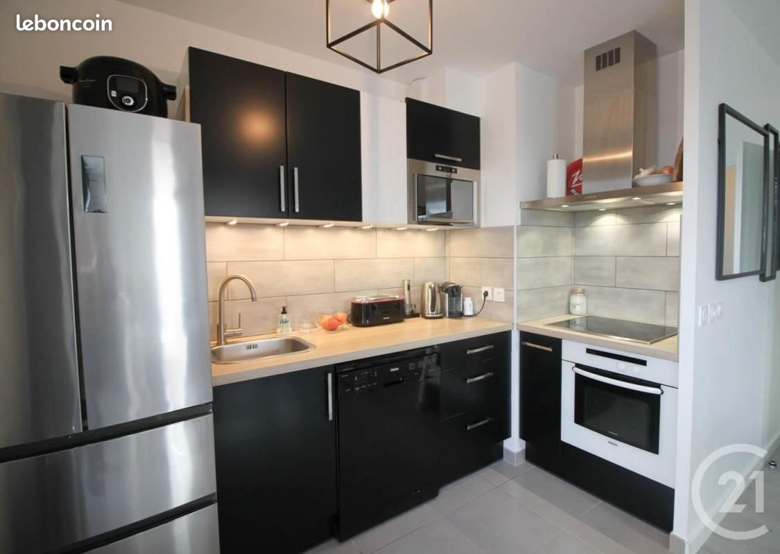 Appartement à louer, 59m², Cergy